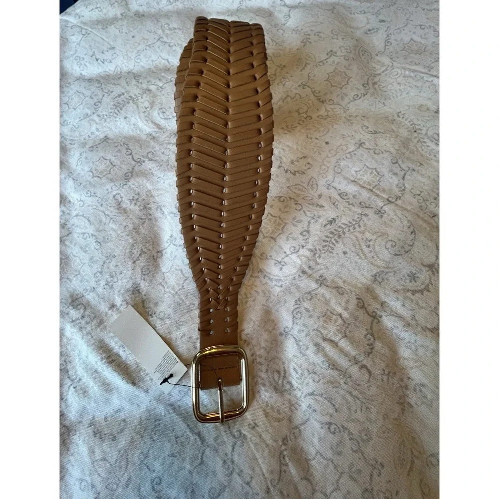 White House Black‎ Market Faux Leather Woven Belt S/P Gold Tone Buckle Vachetta